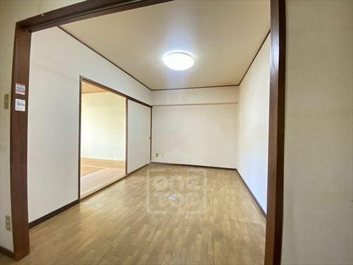 吉田マンション東雲パート2の居間
