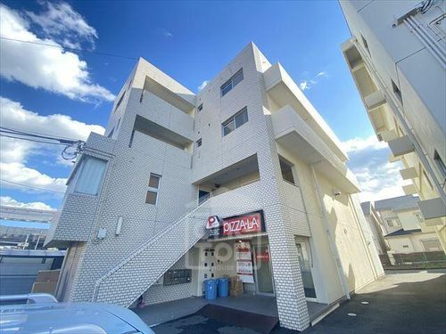 レジデンス南茨木2号館の外観