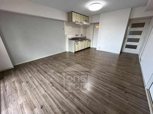 メゾンみやびの居間