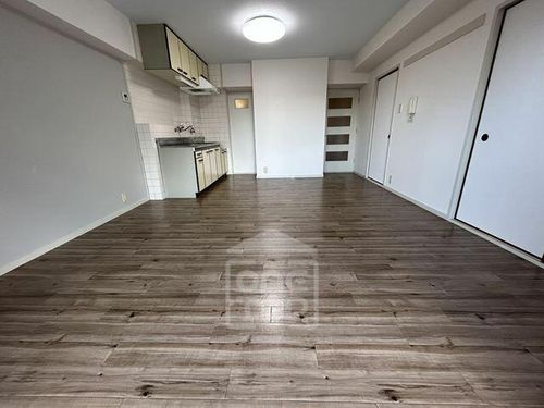 メゾンみやびの居間