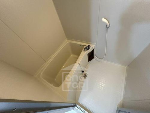 フォルテカーサ氷室203の風呂