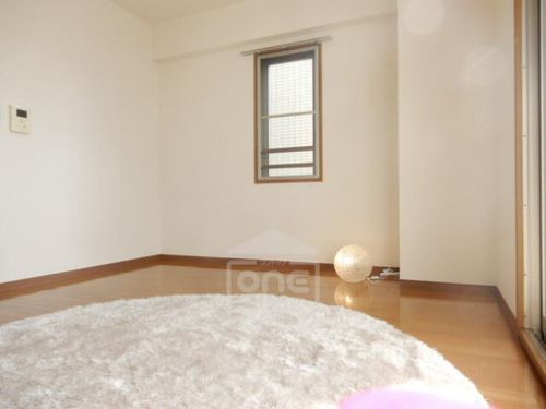 ヴェルデカーサ茨木の居間