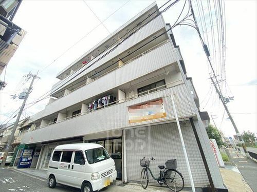 センチュリーマンションの外観