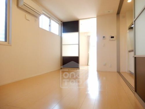 ブライトテラスの居間