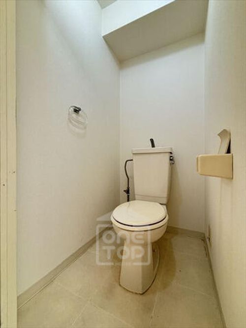 ホワイティ18の内装