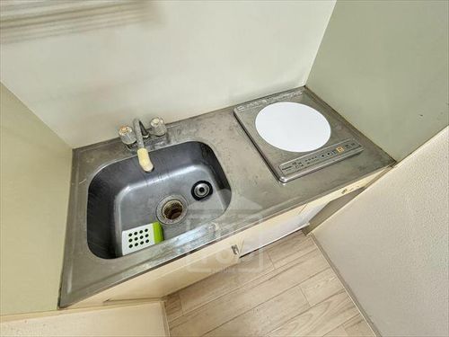 ホワイティ18のキッチン