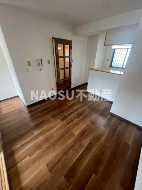 大阪府東大阪市西石切町4丁目(マンション)の賃貸物件508の居間