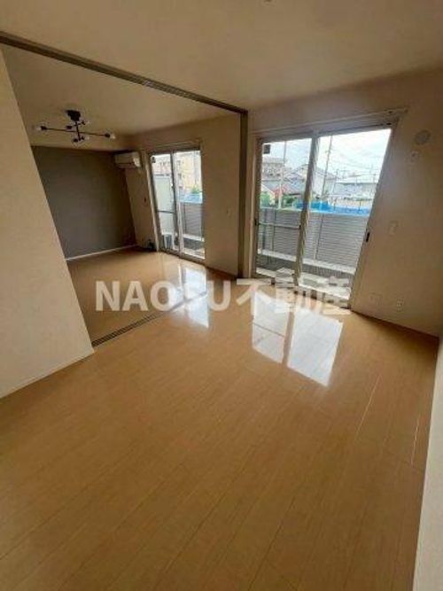 ピオニー北石切102の内装