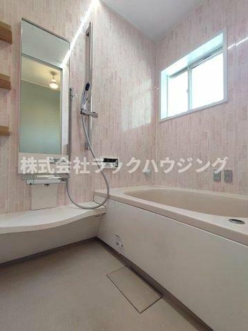 大阪府四條畷市南野2丁目(一戸建)の賃貸物件の風呂