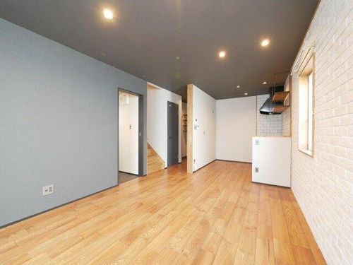 北海道札幌市北区太平二条4丁目(テラスハウス)の賃貸物件の居間