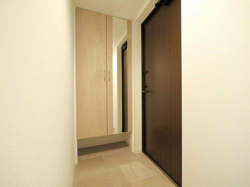 FLAX CITY ASABU202の玄関