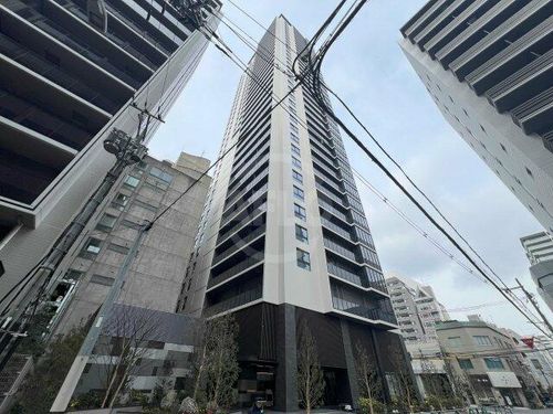 ジオタワー新町の外観