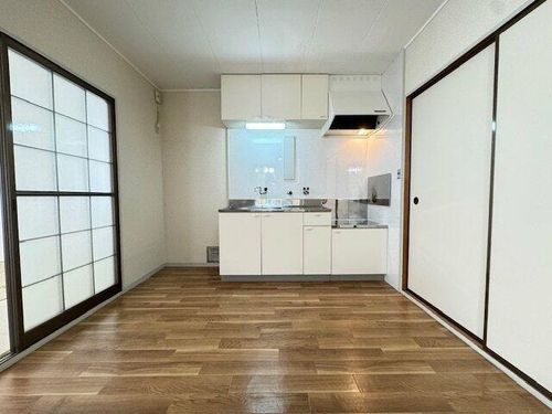 メゾンドール青葉の居間
