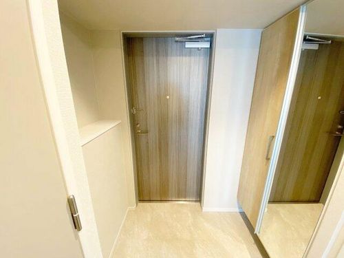 アーバネックス天満橋Frontの玄関