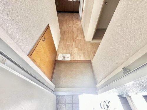 フレールの玄関