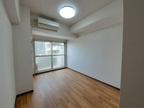 Gloire烏丸五条の内装