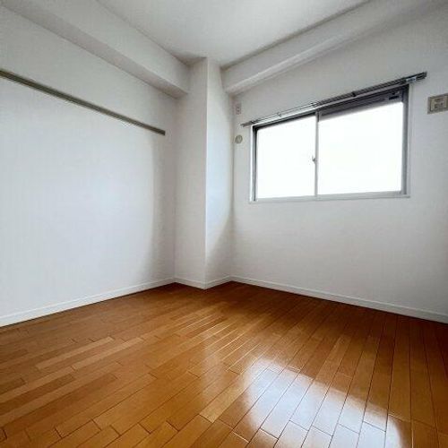 AZALEE UEZONOの内装