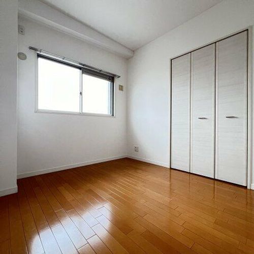 AZALEE UEZONOの内装