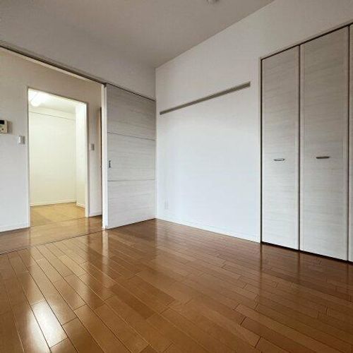 AZALEE UEZONOの内装