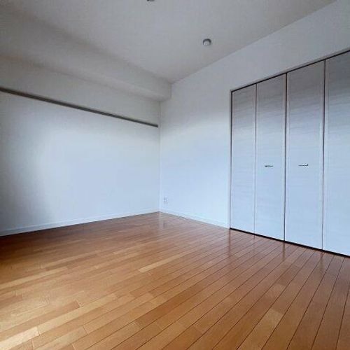 AZALEE UEZONOの内装