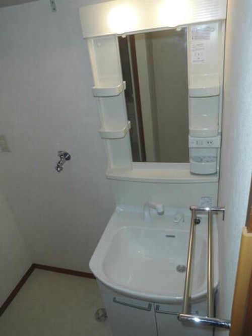 レオン金杜の内装