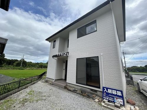 滋賀県愛知郡愛荘町長野(一戸建)の賃貸物件の外観