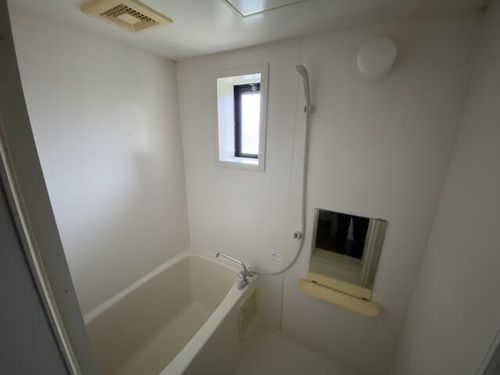 福岡県北九州市八幡西区光貞台1丁目(アパート)の賃貸物件の風呂