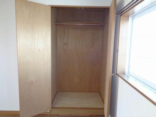 レガーロ寿里B棟B-201の内装