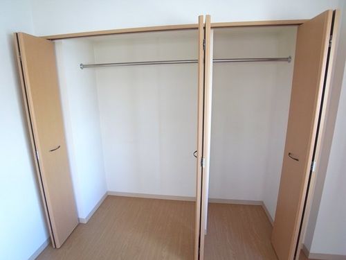 ウエスティ烏丸の内装