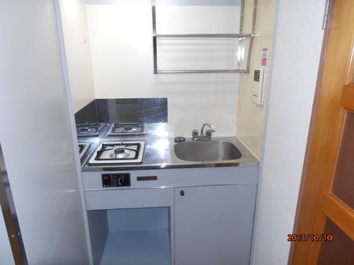 愛知県名古屋市千種区本山町4丁目(マンション)の賃貸物件のキッチン