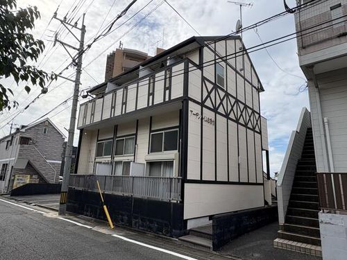 アーデンハイム松香台の外観