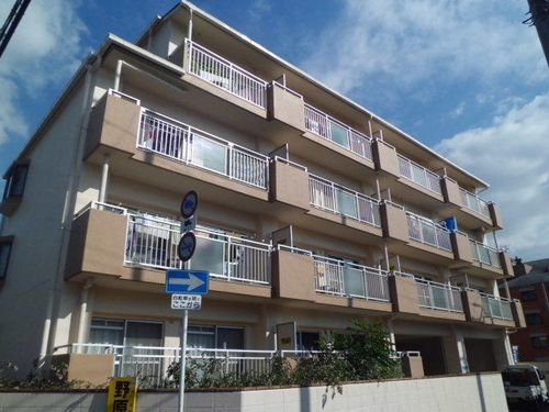 此君園ハイツ202の外観