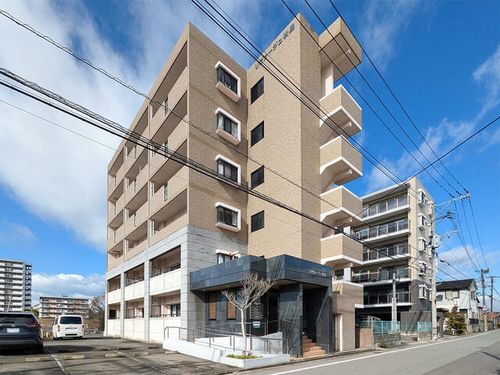 リヴァージュ松島の外観