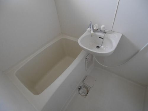 インディペンデンスの風呂