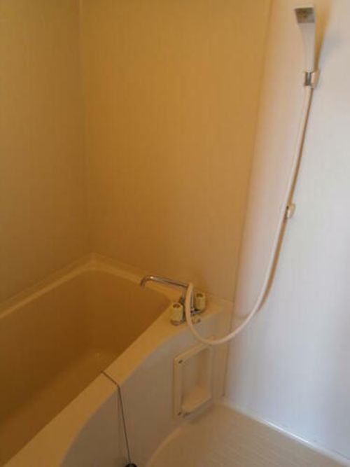 メゾンガーデンプラザの風呂