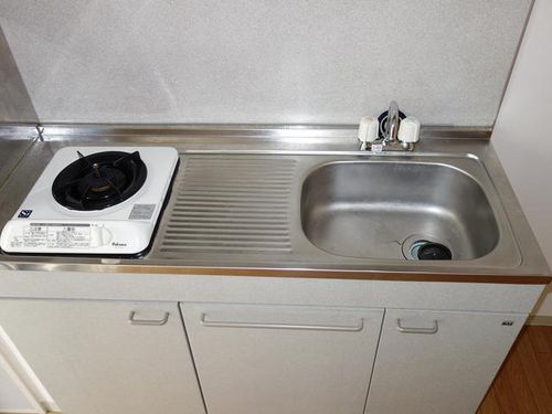 フレグランスUTA B棟のキッチン