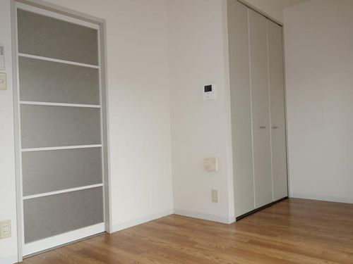 フレグランスUTA B棟の内装