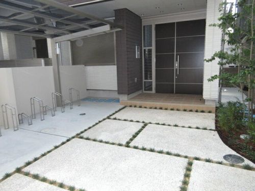 シャーメゾンプレセンタの玄関