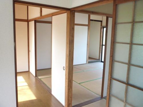 寺崎貸家1の内装