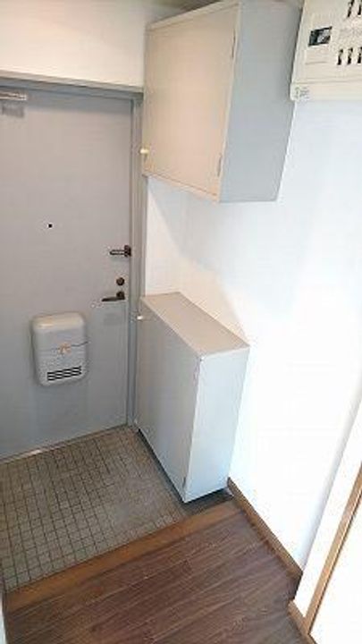 ラ・プティメゾンの玄関