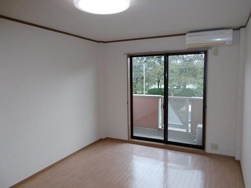 パークハイツ・平川の居間