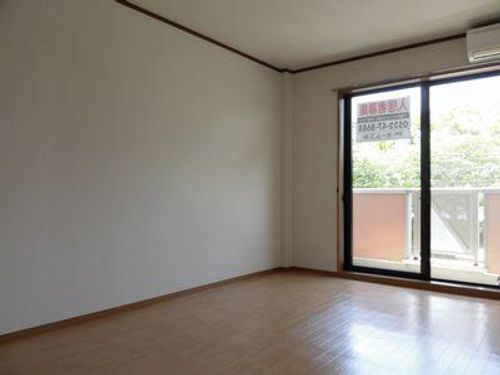 パークハイツ・平川の居間