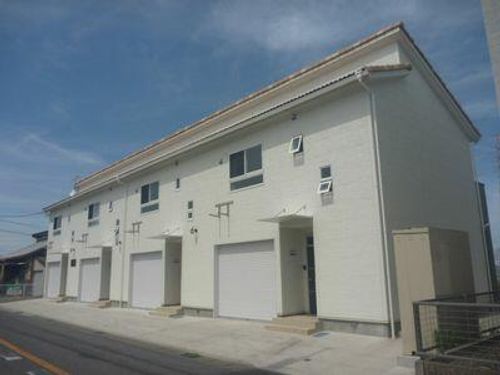 ガレージハウス中島Bの外観