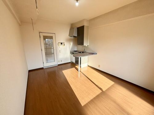 ライオンズマンション京都東堀川406の居間