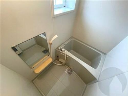 オアシス呼続の風呂