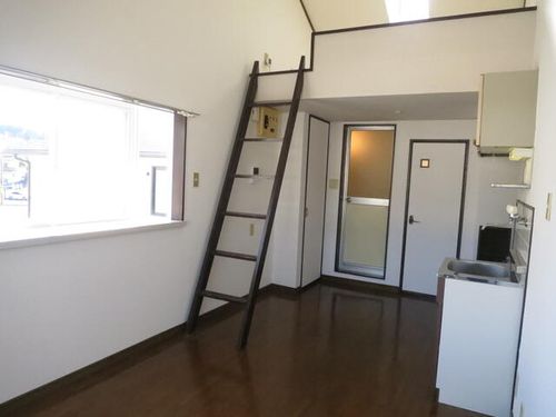 フローラルハイムⅡ106の内装