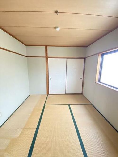 アインツ曽根の内装