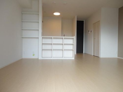 福岡県福岡市早良区田村4丁目(アパート)の賃貸物件の居間