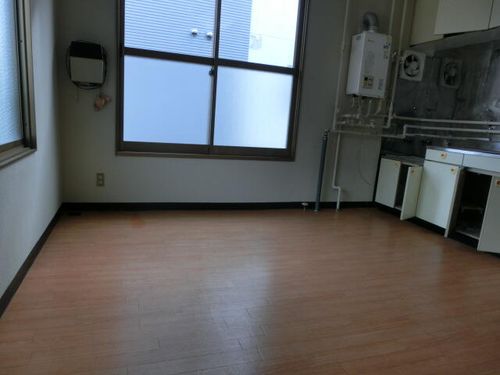 北海道札幌市白石区本通8丁目南(アパート)の賃貸物件の居間