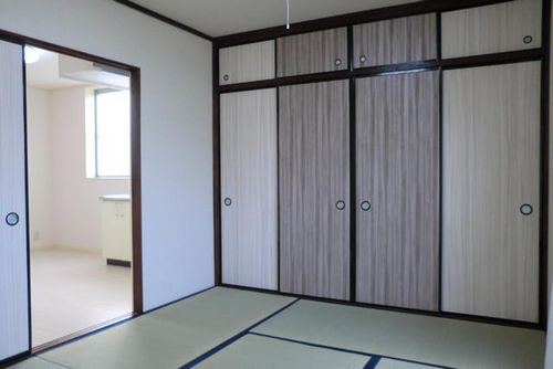 栄東ハイツの内装